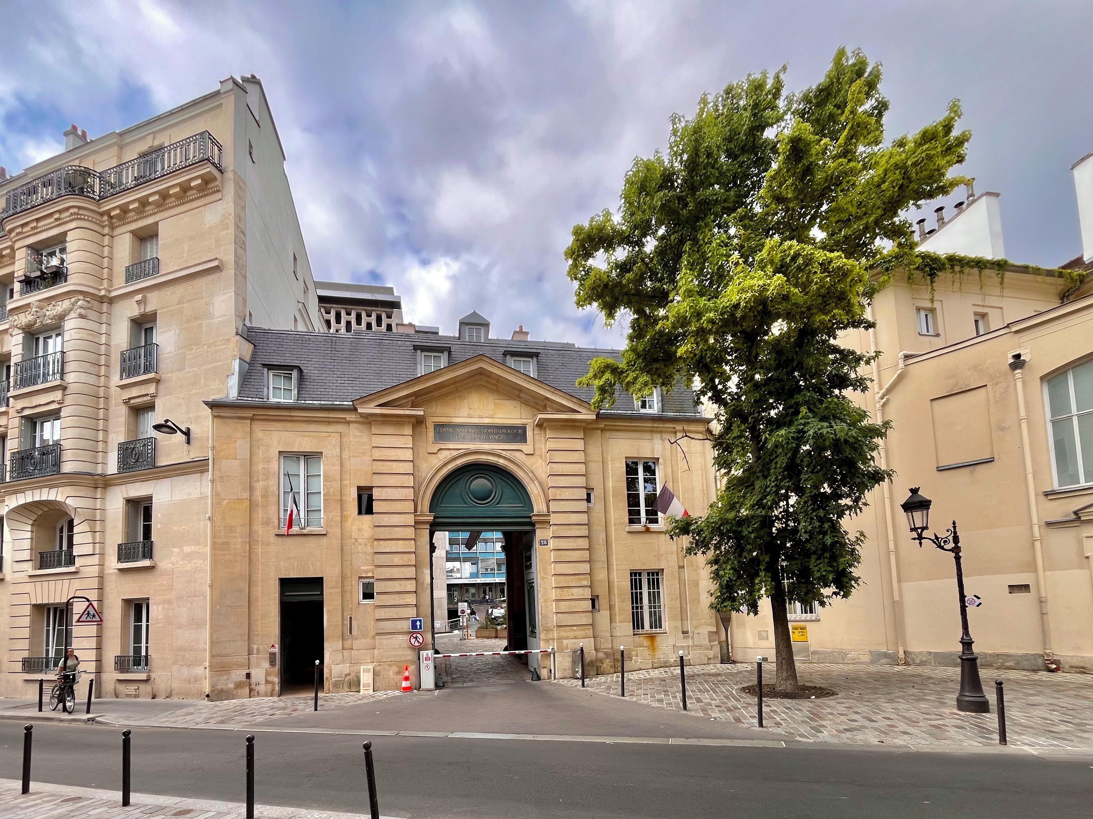 Hotel Luxor Bastille 2*