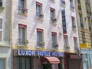 Hotel Luxor Bastille 2*
